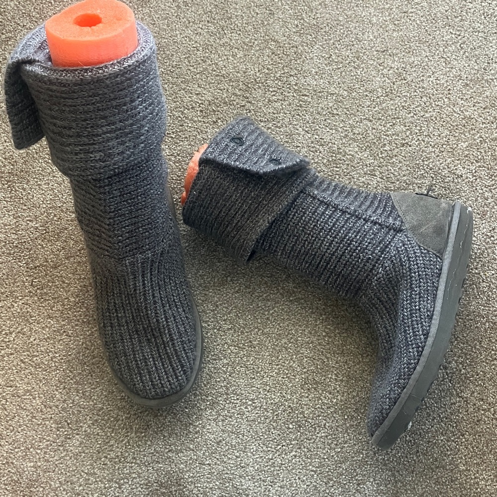 UGG Gray Knit Tall Fold-Over Snow Winter Boots‎ Size 10